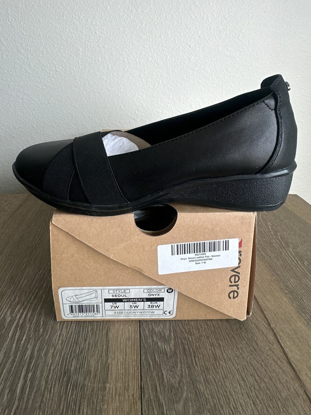 Revere Seoul Black Onyx Leather Wedge Flat Slip On Women Size 7 Wide New